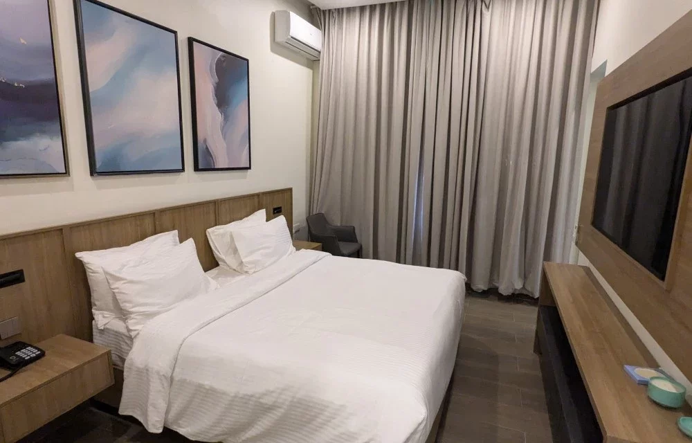 Hotel Alara