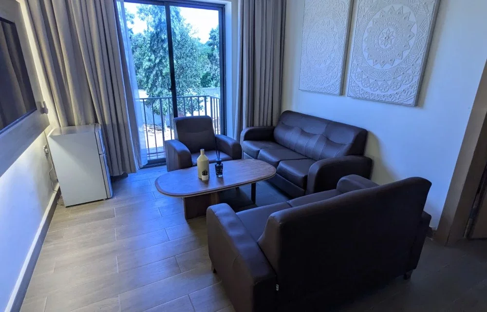 Hotel Alara